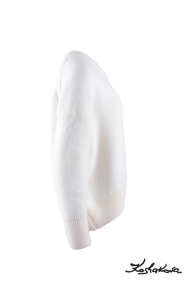 
            
                Load image into Gallery viewer, Merino vilnas balts liela izmēra džemperis
            
        